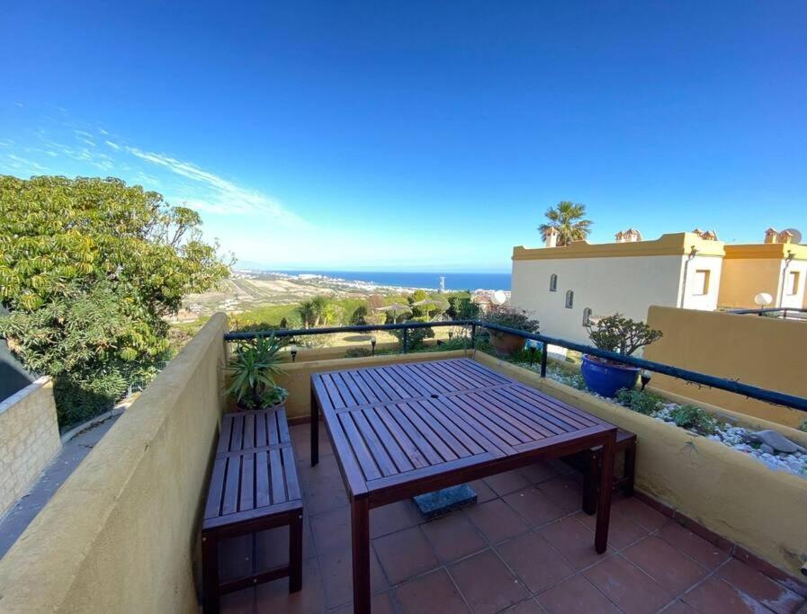 3 Bedroom Home With Amazing Views & Outdoor Spaces Manilva Luaran gambar