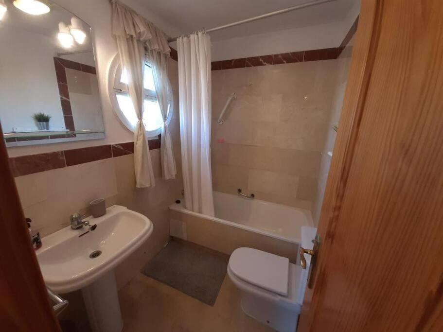 3 Bedroom Home With Amazing Views & Outdoor Spaces Manilva Luaran gambar