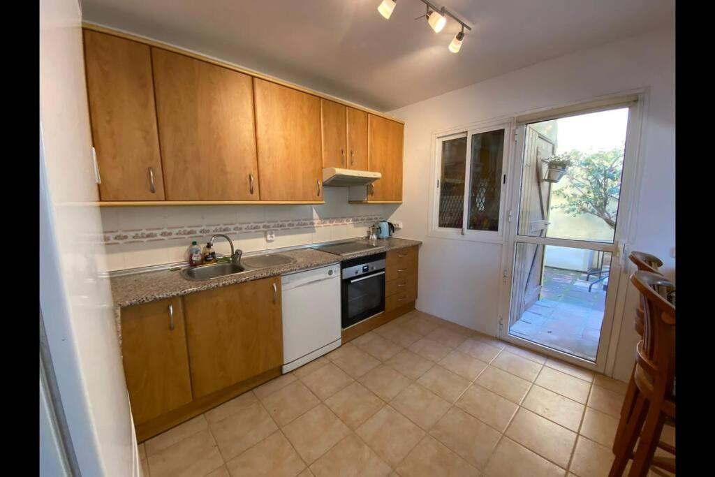 3 Bedroom Home With Amazing Views & Outdoor Spaces Manilva Luaran gambar