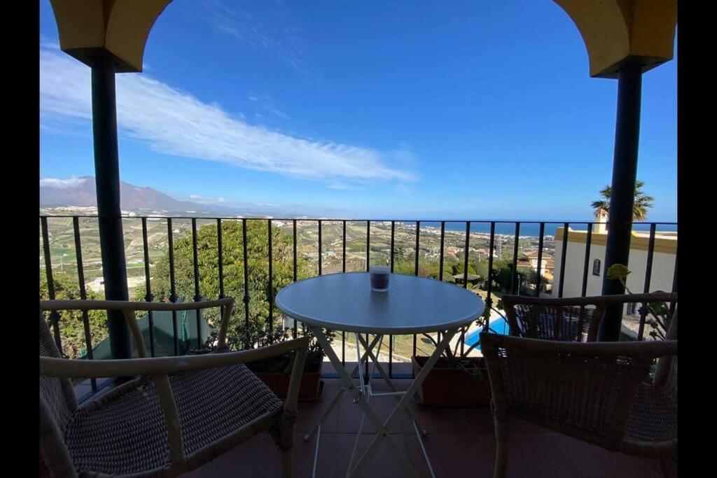 3 Bedroom Home With Amazing Views & Outdoor Spaces Manilva Luaran gambar
